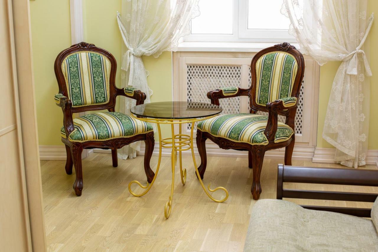 Romari Проспект Свободи 31 Lviv Bagian luar foto