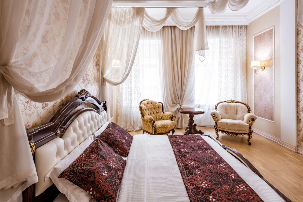 Romari Проспект Свободи 31 Lviv Bagian luar foto