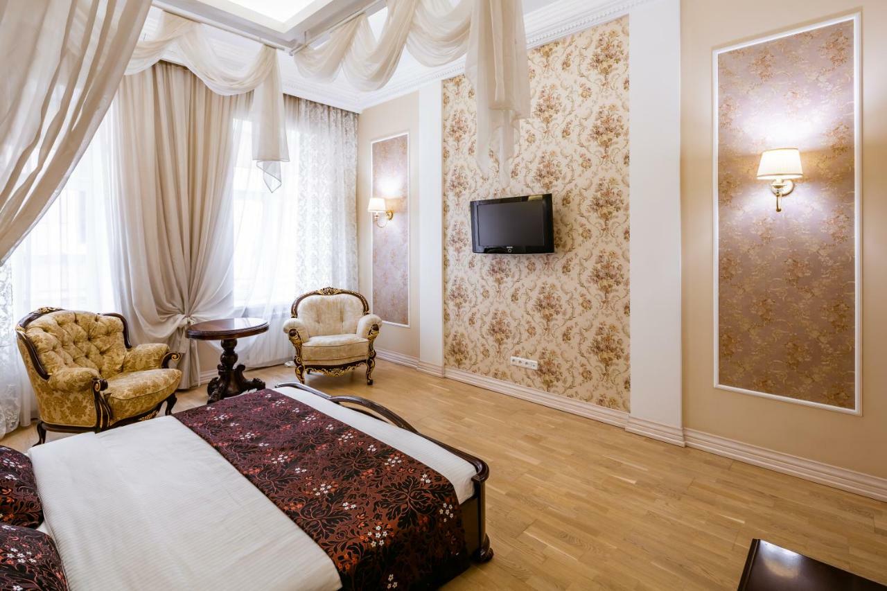 Romari Проспект Свободи 31 Lviv Bagian luar foto